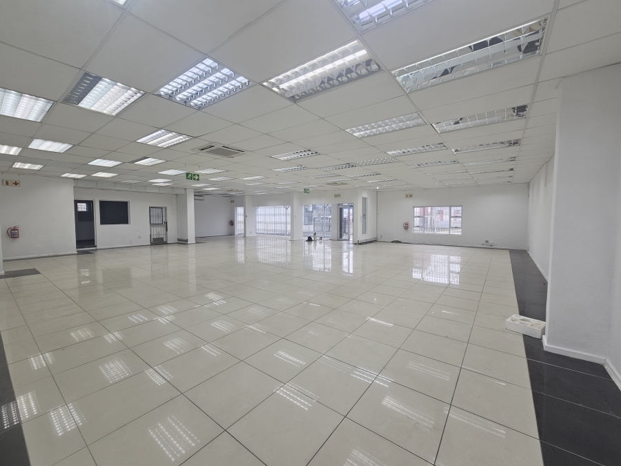 To Let commercial Property for Rent in Vincent Eastern Cape